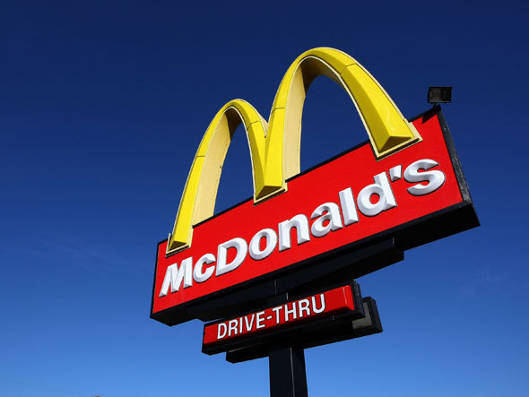 Você está visualizando atualmente McDonald’s é condenado a pagar mais de R$ 3 milhões em indenizações trabalhistas