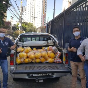Sindicato realiza mais uma entrega de cestas com alimentos